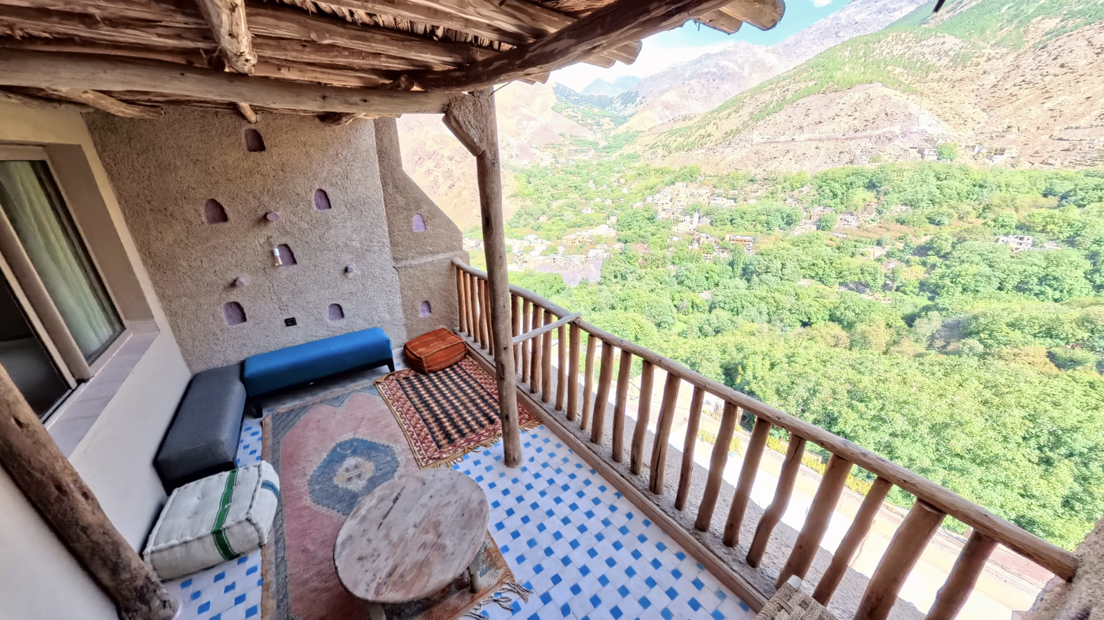 Achain Room – image 2